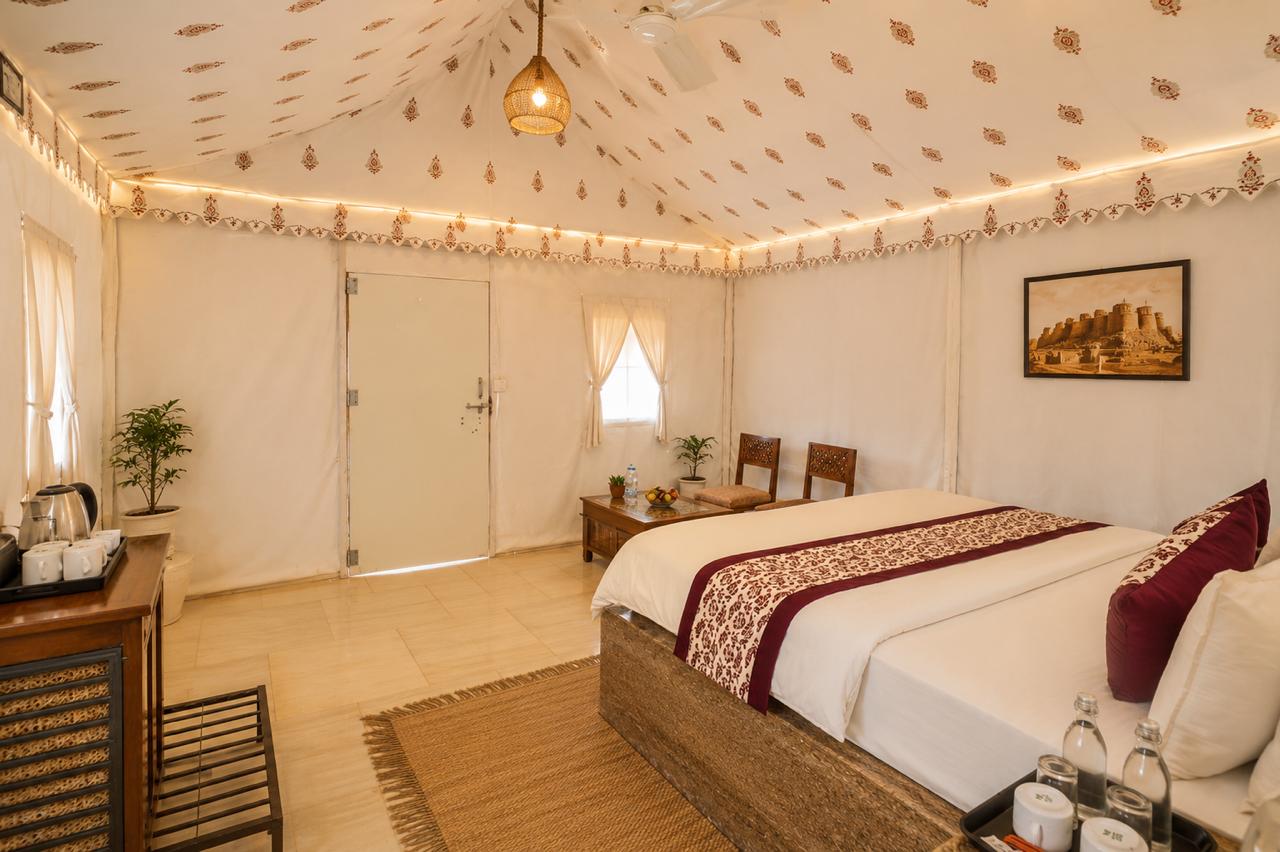 Deluxe Non-AC Tent bedroom